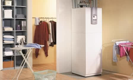 Stiebel Eltron proponuje pakiety z pompą ciepła do domów jednorodzinnych