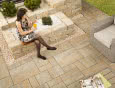Murki, ogrodzenia, rabaty – gotowe bloczki ułatwią urządzanie ogrodu