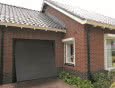 Montaż bramy garażowej. Jak sobie poradzić z nietypowymi wymaganiami?